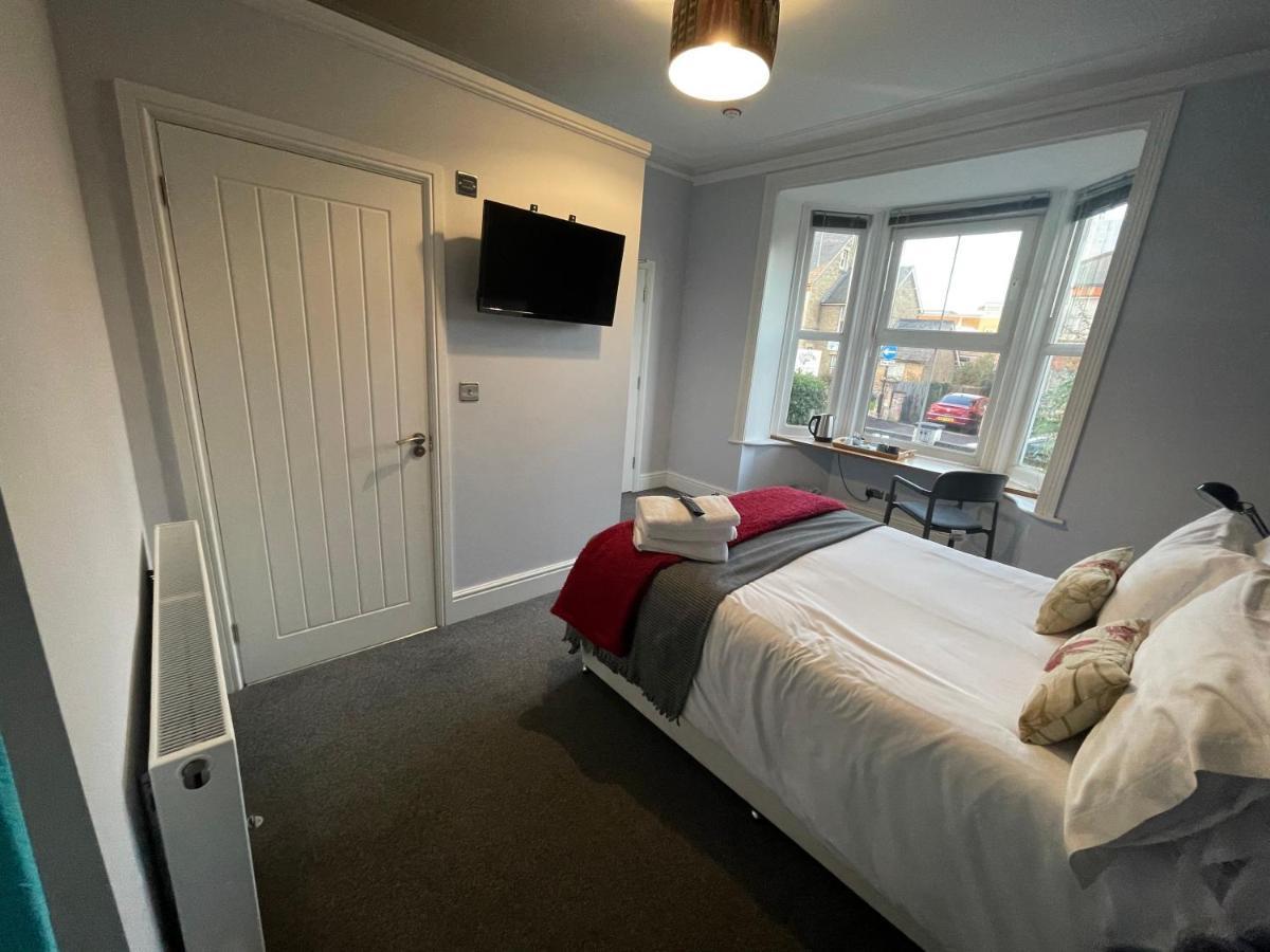 Arlan House, Central Basingstoke Hotel 外观 照片